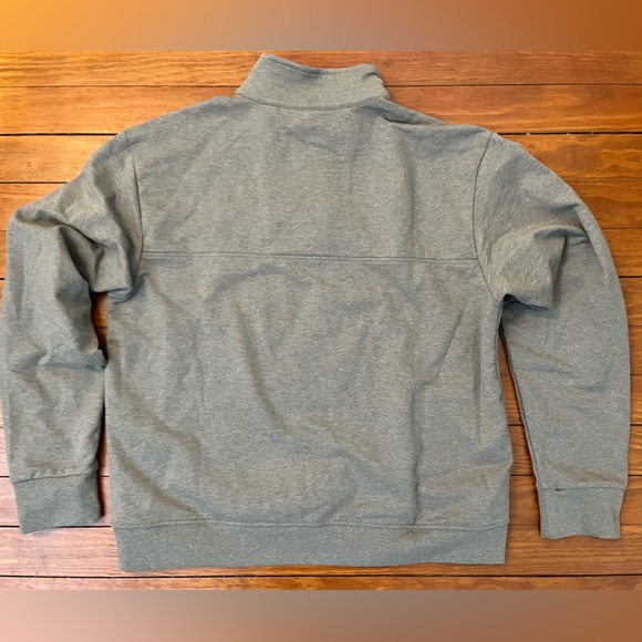 Patagonia Women’s Quarter Zip - Picture 3 of 6